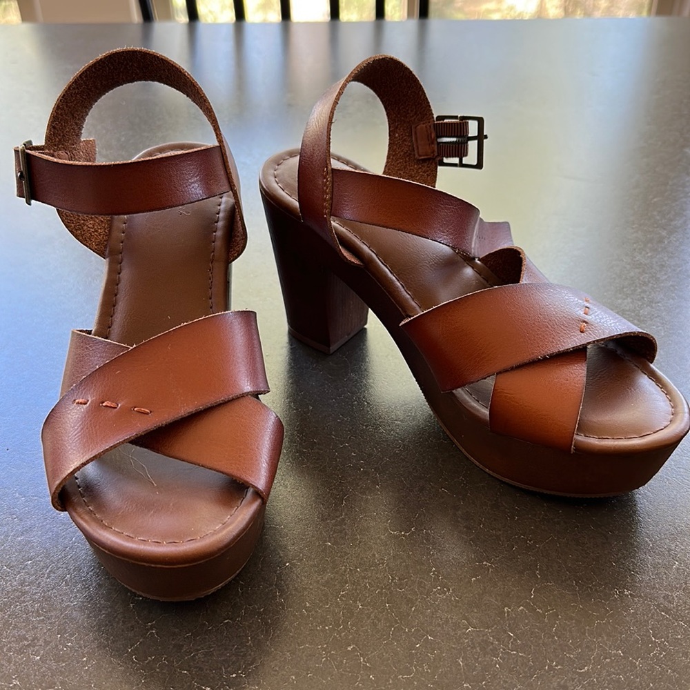 Target Universal Thread Clog Style Heels. Nwot. S… - image 1